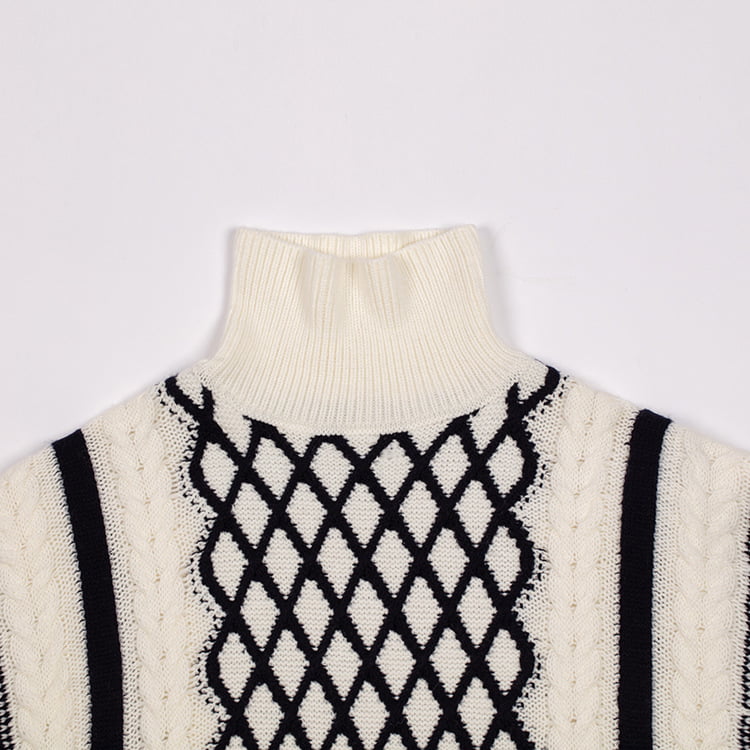 SM-K0045 Черно-белый толстый вязаный джемпер из контрастного мохера с высоким воротником SM-K0045 Черно-белый толстый вязаный джемпер из контрастного мохера с высоким воротником