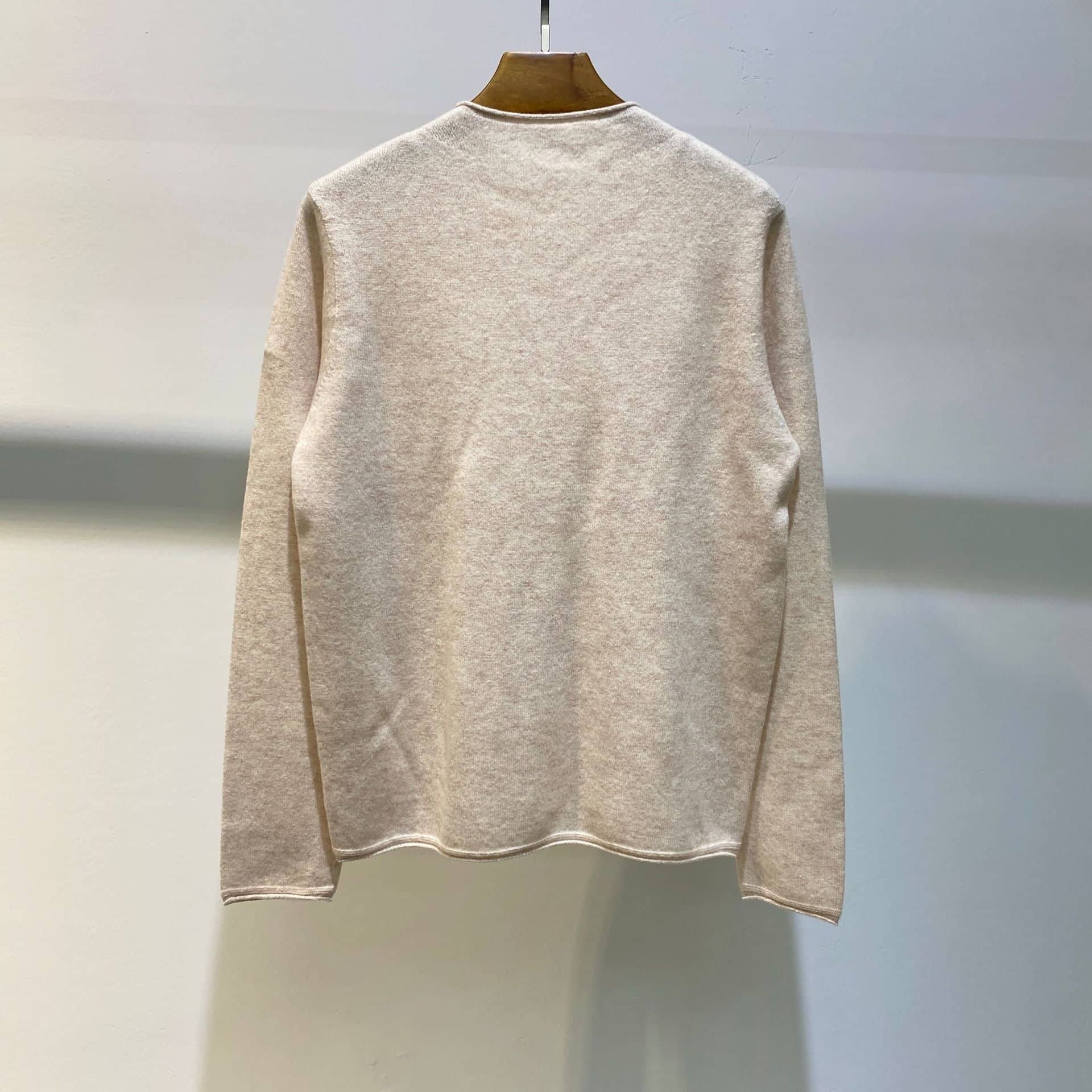 SM-K0031 Осенне-зимняя бесшовная шерстяная вязаная рубашка-джемпер внизу SM-K0031 Осенне-зимняя бесшовная шерстяная вязаная рубашка-джемпер внизу